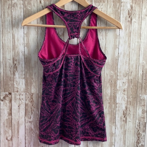 STEVE MADDEN work out top in black and pink - Picture 3 of 8